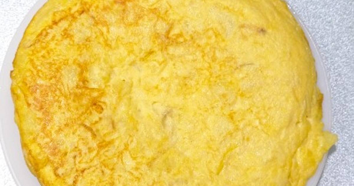Tortilla de patatas en airfryer y sartén Receta de Irene-Guirao