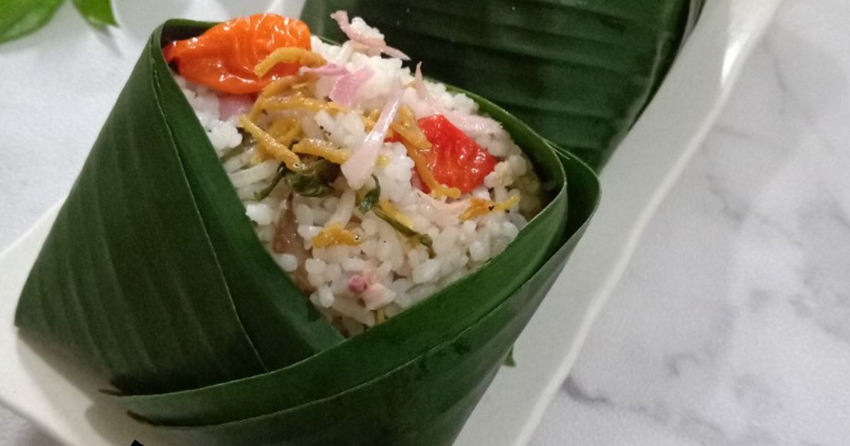 Nasi liwet kecombrang (magic com)