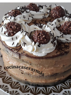 Una foto de Tarta de turrón