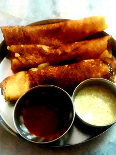 सूजी आटे का डोसा (suji aate ka dosa recipe in Hindi) रेसिपी मुख्य फोटो