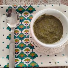 Basil pesto sauce A picture of Basil pesto sauce.