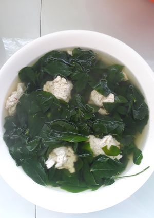 Hình của món Rau ngót nấu chả cá.