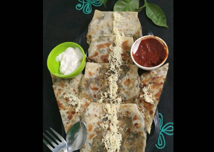 Recipe of Super Quick Homemade Turkish/gozleme Feta-Spinach Flatbread