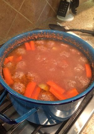 A picture of Albondiga soup .