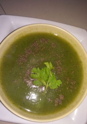 દૂધી નો સૂપ (Dudhi soup recipe in gujarati) રેસીપી મુખ્ય ફોટો