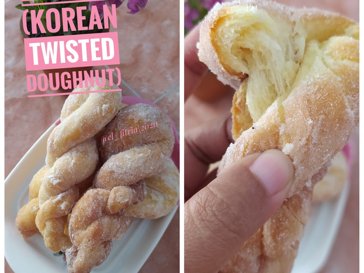 Resep 90. Twisted Korean Doughnut (Kkwabaegi) yang Lezat