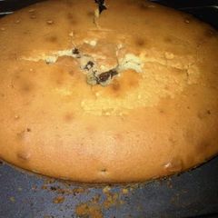 A picture of Vanilla Fruit Cake.