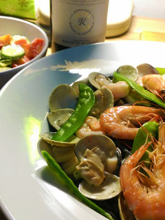 #簡易西餐#白醬海鮮墨魚麵。 的食譜成品照片