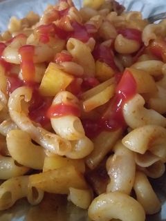 A picture of Spicy macaroni.
