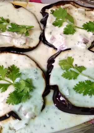 A picture of Eggplant with Yogurt.