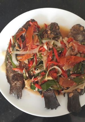Foto resep Ikan mujair goreng siram kuah tauco