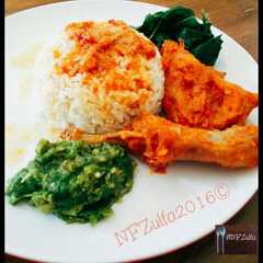 รูปของ Nasi Padang dengan Rendang Ayam Kampung