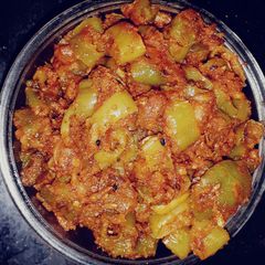 A picture of Besan Mirchi Tipore.