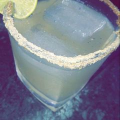 A picture of Lemonade.