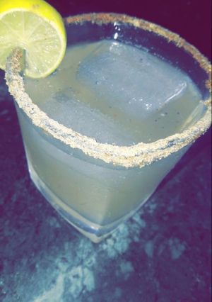A picture of Lemonade.