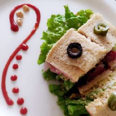 A picture of Veg oats pattie subwich.