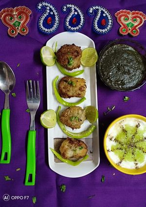 A picture of Vrat chop (Singharaaata_lauki_potato_veg_chop).