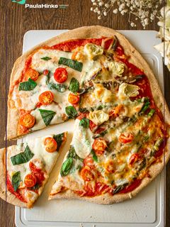 Una foto de Pizzas casera de 3 tipos (Thermomix)