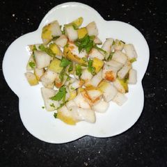 A picture of Guava Salad.