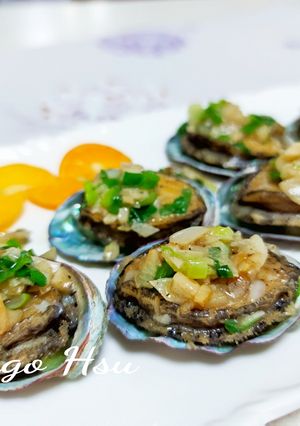 蒜香奶油煎鮑魚 的食譜成品照片