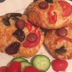A picture of Small pizza pies.