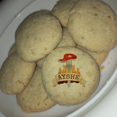 A picture of Oatmeal cookies.