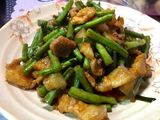 ผักพริกขิงถั่วหมูสามชั้น