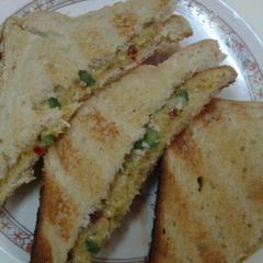 A picture of The cool combo sandwich!.