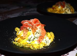 Une photo de Tagliatelles à la Truite Fumée et Crème d'Asperges