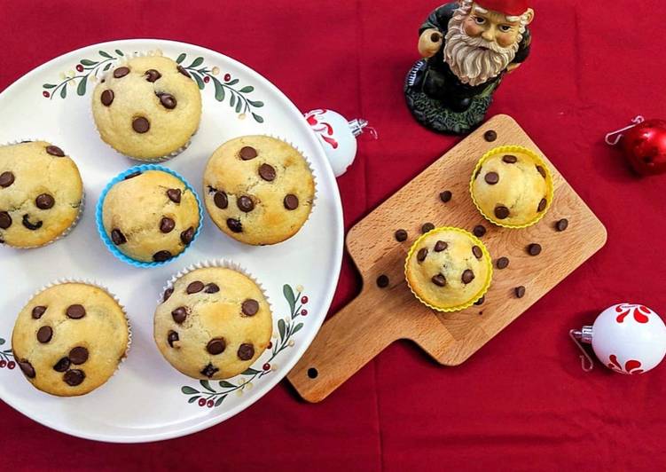 Simple Way to Make Speedy Choco chip muffins