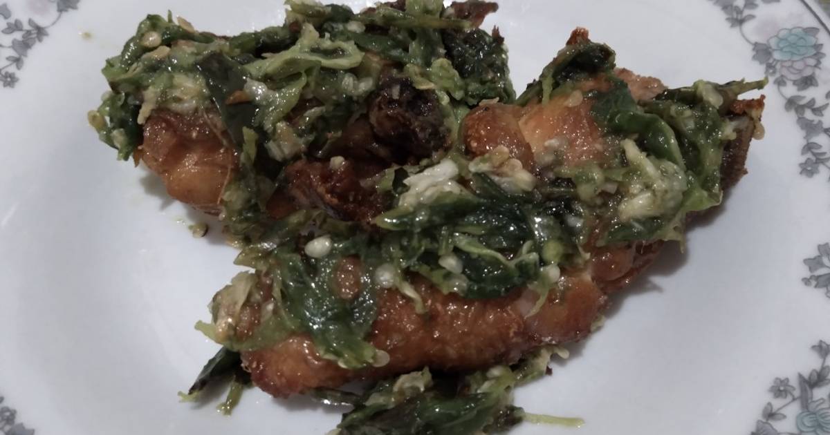 Resep Ayam  Geprek Cabe  ijo oleh Fitrasari Cookpad