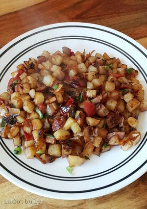 Foto resep BREAKFAST SAUSAGE and POTATO