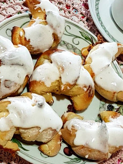 Una foto de Medialunas dulces sencillas y deliciosas