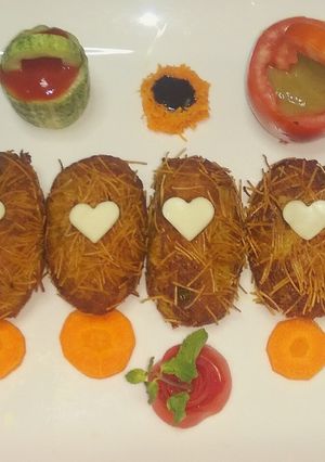 A picture of Veg. Noodle doodle kebab.