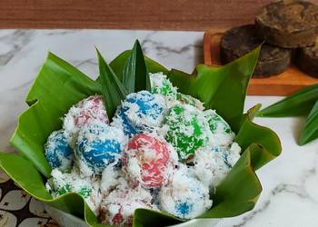 Siap Saji Klepon Ceria isi Coklat Nikmat Lezat