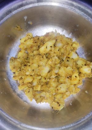 मसाला आलू (Masala aloo recipe in hindi) रेसिपी मुख्य फोटो