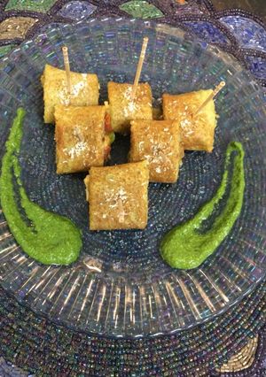 A picture of Oats paneer rollers.