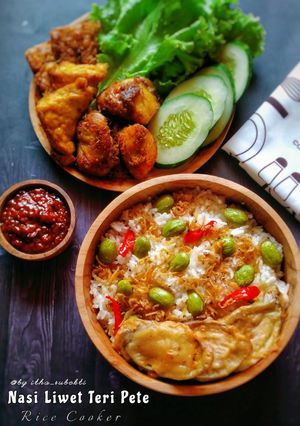 Foto resep Nasi Liwet Teri Pete Rice Cooker