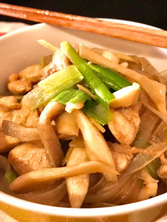 薑絲雞肉炒河粉 的食譜成品照片