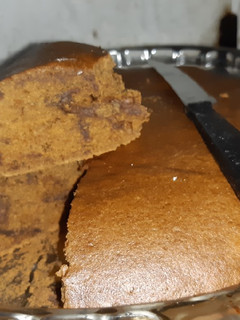 Una foto de Torta de miel negra
