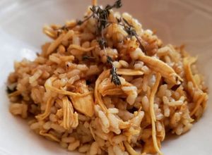 Foto principal de Arroz con pollo al ras el-hanout
