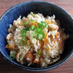A picture of Abura-age, Carrot & ‘Tarako’ (Pollock Roe) Takikomigohan.