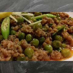 A picture of Qeema matar.