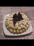 Torta mimosa agli agrumi con frutti di bosco