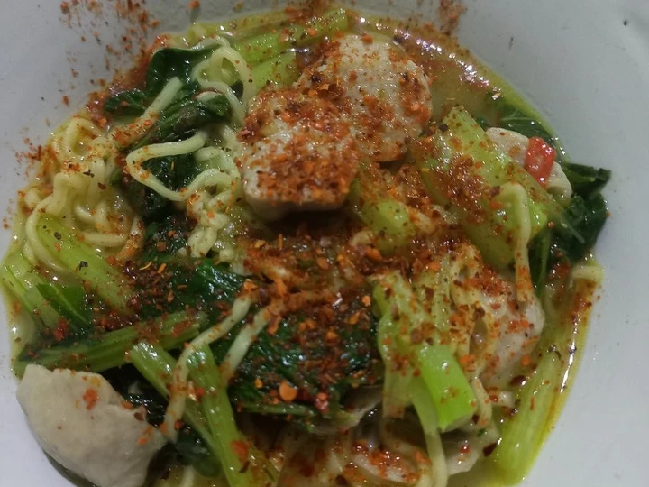 Cara Mudah Membikin Resep Seblak mie baso simpel yang Menggugah Selera Anti Ribet, Uenak Banget