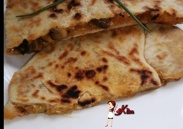 Cheesy Mushroom Paratha Cheesy Mushroom Paratha