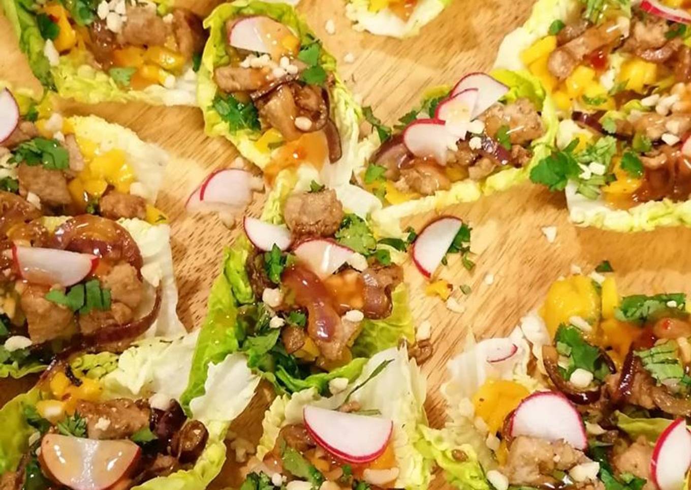 Lettuce Cups (mango & pork)