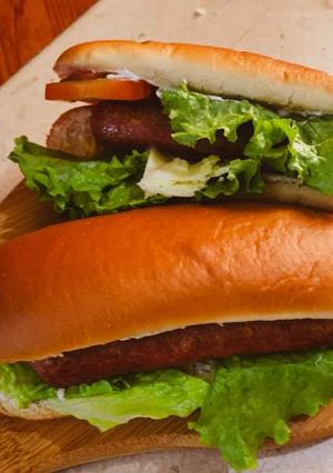A picture of Sausages bun.
