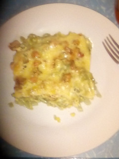 Una foto de Pastel de fideos y lomo de cerdo al horno!!!!💯🍝