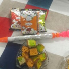 A picture of Holi cake.